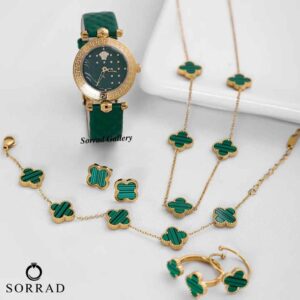 ساعت ورساچه زنانه / ساده بند چرمی رنگ سبز صفحه سبز-طلایی - Image 3